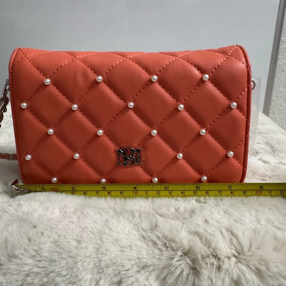 New Badgley Mischka Peach Quilted Crossbody Bag. Small defect see last pic.